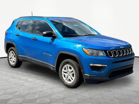 Used 2021 Jeep Compass Sport w/ Cold Weather Group AWD/4WD image 3