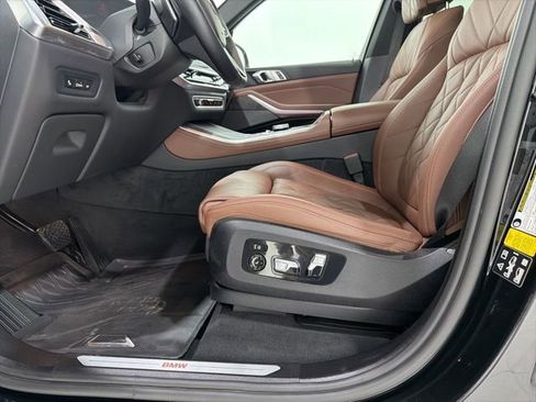 Certified 2024 BMW X5 xDrive40i w/ Premium Package image 14