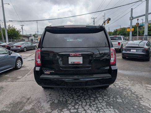 Used 2017 GMC Yukon SLT w/ Open Road Package RWD image 7