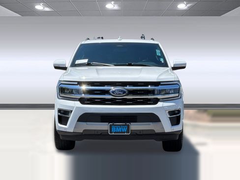 Used 2022 Ford Expedition Max Limited RWD image 5