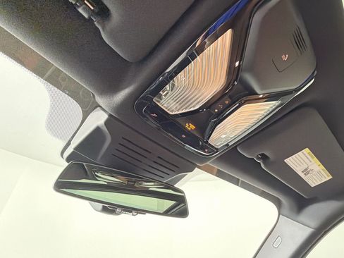 New 2026 BMW X5 xDrive50e image 20