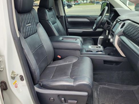 Used 2018 Toyota Tundra Platinum image 10
