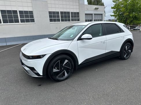 Certified 2026 Hyundai Ioniq 5 SEL AWD/4WD image 2
