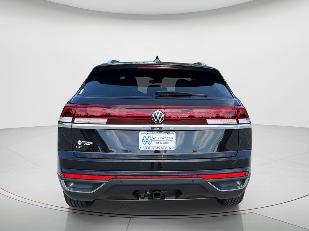 New 2026 Volkswagen Atlas Cross Sport SE FWD image 6