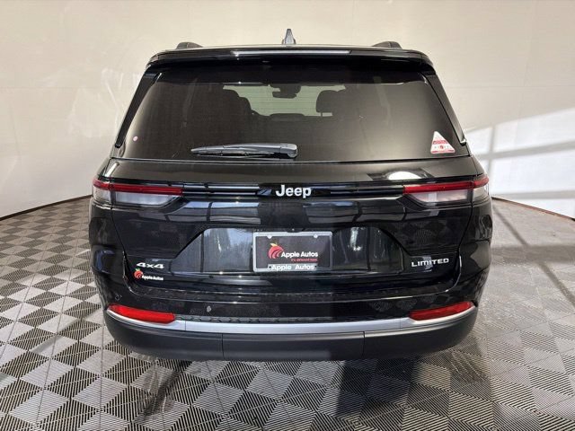 New 2026 Jeep Grand Cherokee Limited w/ Trailer Tow Package AWD/4WD image 8
