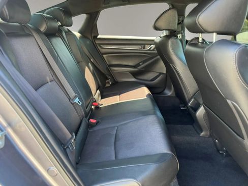 Used 2019 Honda Accord Sport image 11