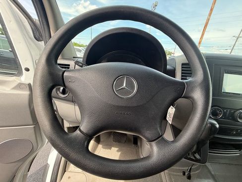 Used 2012 Mercedes-Benz Sprinter 3500 image 16