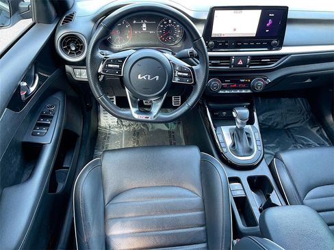 Used 2023 Kia Forte GT-Line w/ GT-Line Premium Package image 23