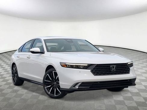 New 2026 Honda Accord Touring image 8