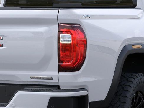 New 2026 GMC Canyon Elevation w/ Technology Package AWD/4WD image 11