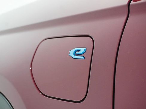 Used 2024 Jeep Grand Cherokee Limited 4xe w/ Luxury Tech Group II image 6