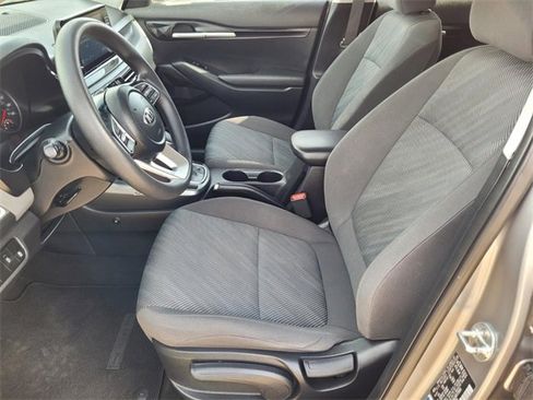 Used 2021 Kia Seltos LX image 14