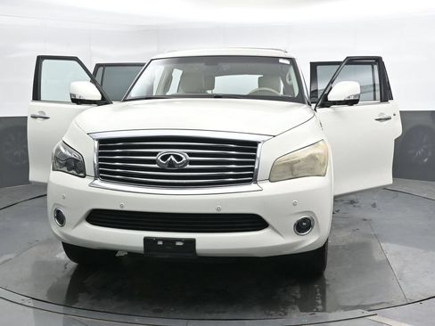 Used 2014 INFINITI QX80 4WD w/ Theater Package image 41