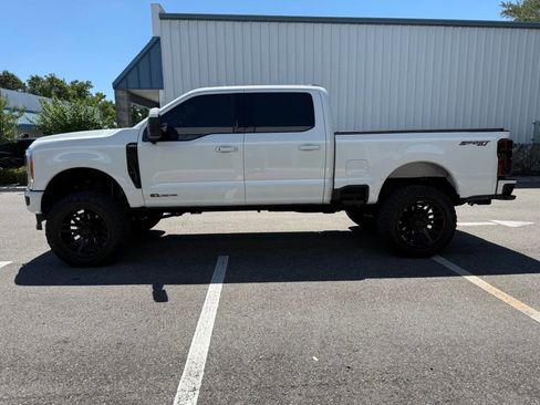 Used 2023 Ford F250 Lariat w/ Lariat Ultimate Package AWD/4WD image 3