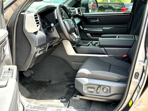 New 2026 Toyota Tundra SR5 AWD/4WD image 10