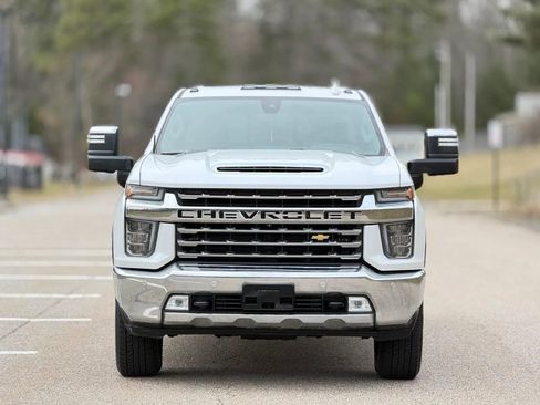 Used 2020 Chevrolet Silverado 2500 LTZ w/ LTZ Plus Package image 3