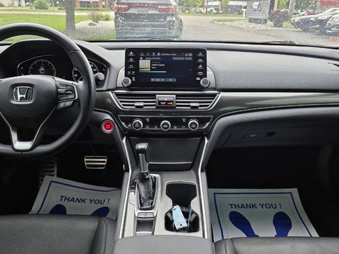 Used 2019 Honda Accord Sport image 15