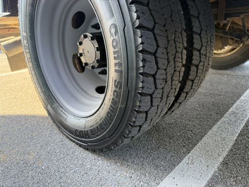 Used 2012 Ford F450 XL w/ PWR Equipment Group image 26