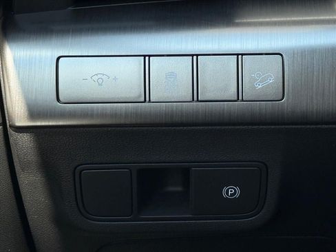 New 2027 Hyundai Kona SE FWD image 17