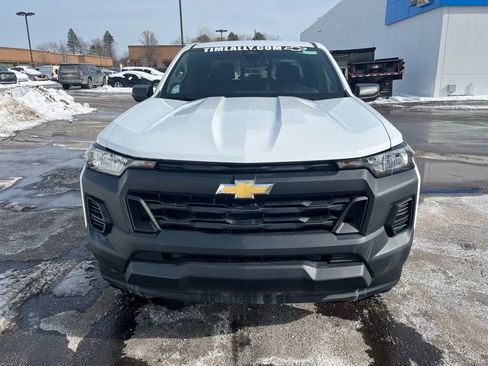 New 2025 Chevrolet Colorado W/T image 2