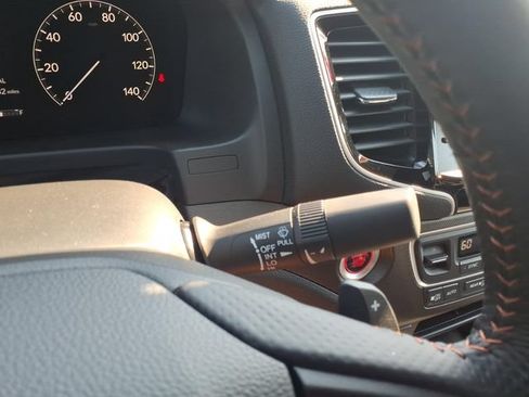 Used 2025 Honda Ridgeline TrailSport image 23