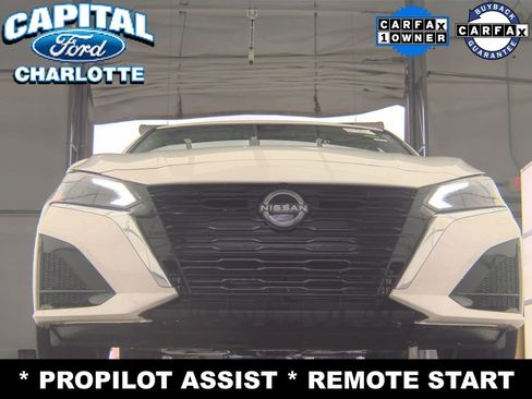 Used 2023 Nissan Altima 2.5 SL image 3