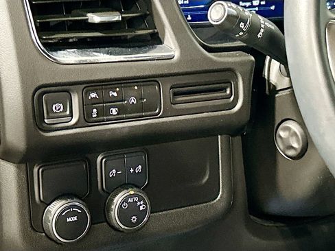 Used 2023 Chevrolet Tahoe RST w/ Luxury Package RWD image 8