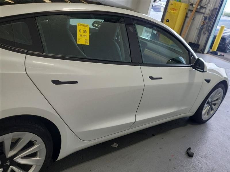 Used 2023 Tesla Model 3 Standard Range RWD image 9