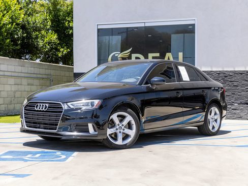 Used 2017 Audi A3 2.0T Premium w/ Convenience Package FWD image 5