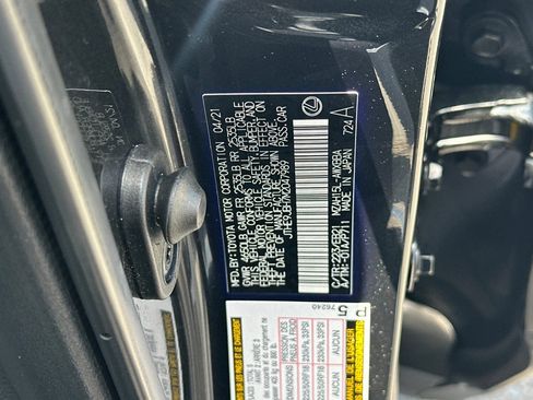 Used 2021 Lexus UX 250h F Sport w/ Accessory Package (Z1) AWD/4WD image 29