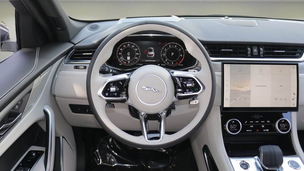 New 2026 Jaguar F-PACE R-Dynamic S AWD/4WD image 15