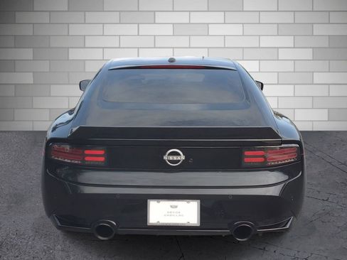 Used 2023 Nissan Z w/ Floor Mat Package (L93) RWD image 4