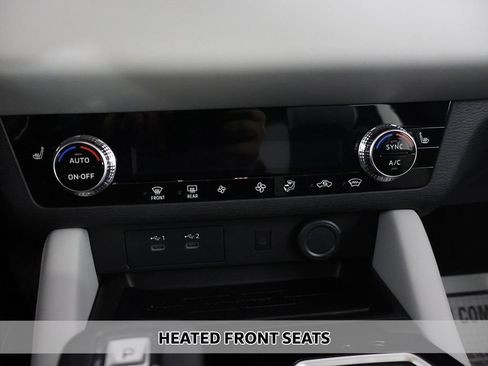 New 2025 Mitsubishi Outlander SE AWD/4WD image 9