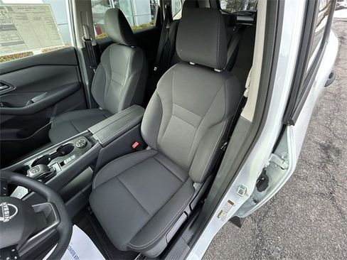 Certified 2025 Nissan Rogue S image 11