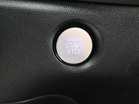 Used 2025 Kia Sorento S w/ Panoramic Sunroof Package FWD image 28
