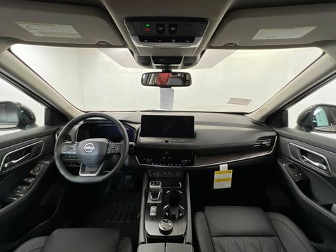 New 2026 Nissan Rogue Platinum w/ Platinum Premium Package AWD/4WD image 9