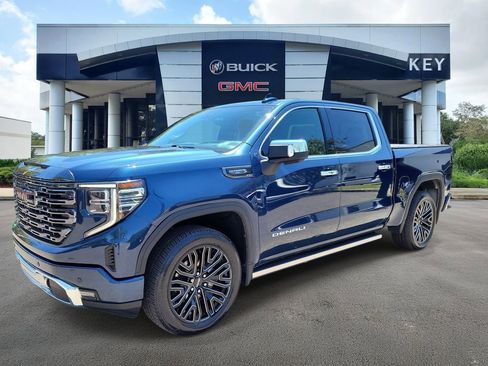 Used 2022 GMC Sierra 1500 Denali Ultimate AWD/4WD image 2