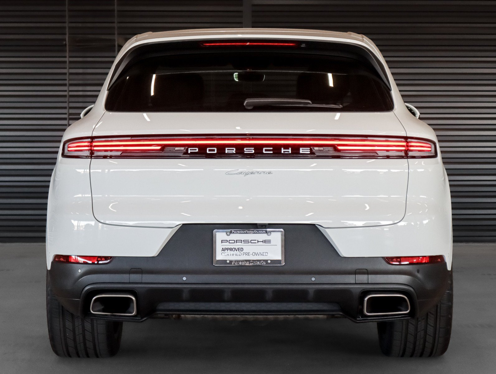 Used 2026 Porsche Cayenne AWD/4WD image 10