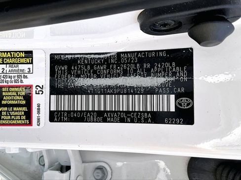 Used 2023 Toyota Camry SE image 16