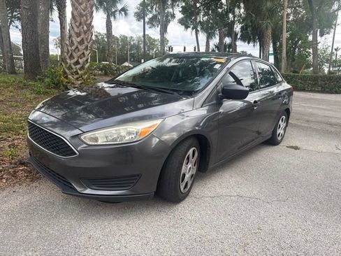 Used 2016 Ford Focus S FWD image 1