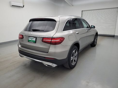 Used 2019 Mercedes-Benz GLC 300 4MATIC image 9