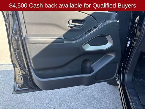 New 2026 Nissan Frontier SV w/ All-Weather Content Package AWD/4WD image 12
