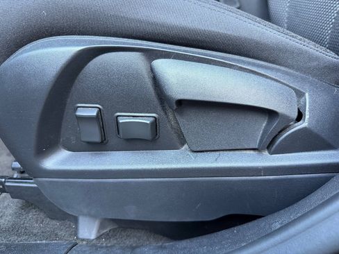 Used 2017 GMC Terrain SLE FWD image 14