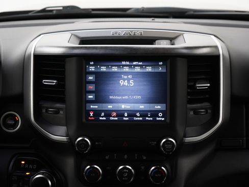 Used 2020 RAM 1500 Big Horn AWD/4WD image 15