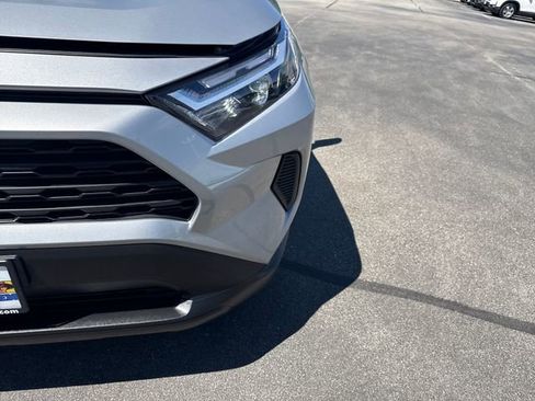 Used 2023 Toyota RAV4 XLE AWD/4WD image 39