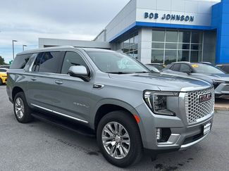 Used 2024 GMC Yukon XL Denali AWD/4WD video 1