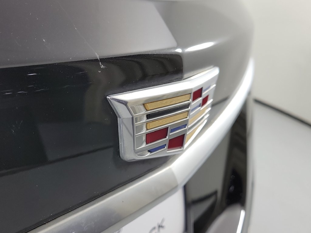 Used 2023 Cadillac XT5 Luxury FWD image 7