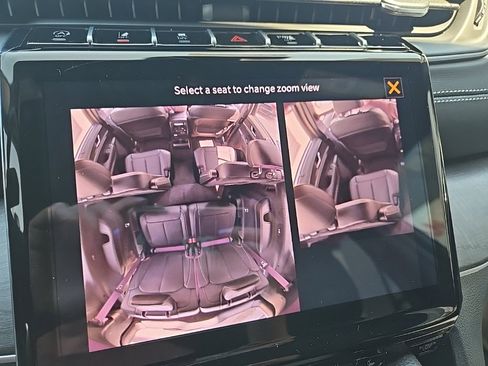 Used 2025 Jeep Grand Cherokee L Limited w/ Luxury Tech Group II image 59