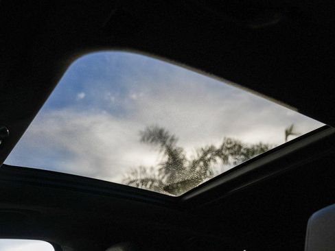 Used 2023 Maserati Grecale Modena image 24