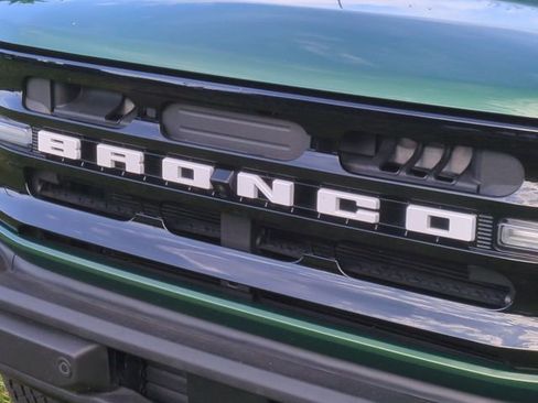 Used 2023 Ford Bronco Outer Banks AWD/4WD image 36